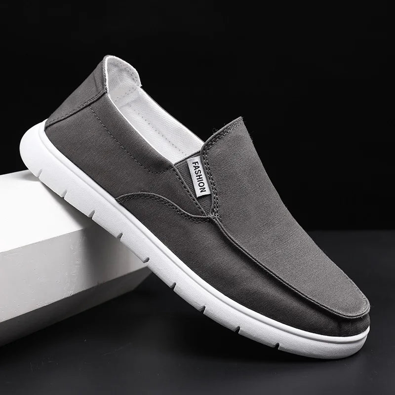 Fashion Slip-on Men's Canvas Shoes Breathable Lightweight Comfortable